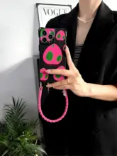 甘くてスタイリッシュな桃のデザインのスマホケース【調整可能・ショルダーストラップ付き・iPhone、Huawei、Xiaomi対応】