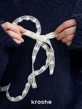 Kroche ウール混紡 五瓣花模様刺繍 レース trim ラウンドネックニットセーター
