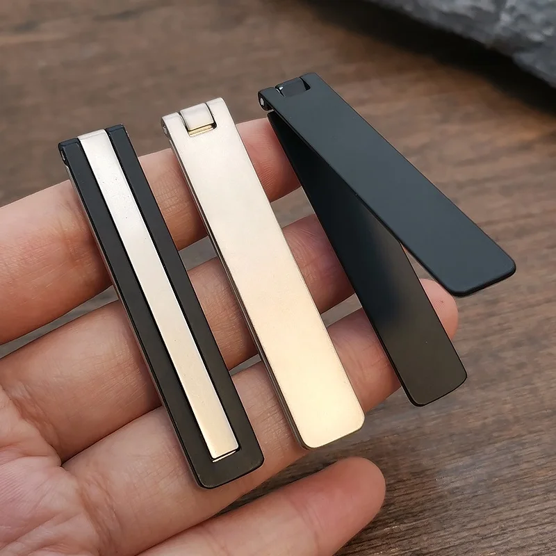 3Dプリンター スマホスタンド どう選ぶ？実は「持ち運び便利」な折りたたみ式が今注目されている