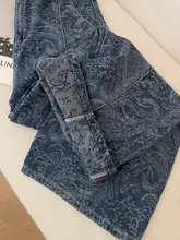深い青の花柄ストレートデニムパンツ【レディース・ゆったり・体型カバー・秋用】（セットアップ対応）