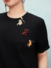 新中式デザインの馬モチーフラウンドネック半袖Tシャツ【サテン風・コントラストパネル】