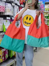 折りたたみ可能なファッショナブルな2色使いナイロンエコバッグ【カジュアル・ショッピング用】