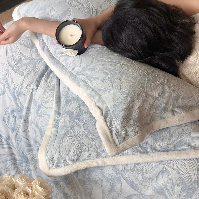 冬用高密度ミルクベルベット3点セット：立体デザインで快適な睡眠環境を実現