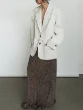 白色のフィットジャケット【正肩・平驳領・女性用】