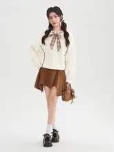 春にぴったり！ボーダーデザインのカジュアルパーカー【ゆったりシルエット・リボン付き・女性用】（セットアップ対応）