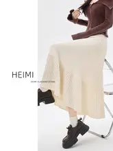 秋冬に最適なグレーのニットロングスカート【極上の柔らかさ・ハイウエスト・タイトスカート】