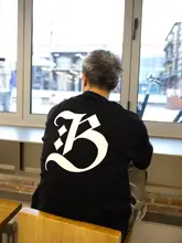 極上の柔らかさのコットン製ルーズフィットプリントTシャツ【丸首・ストリートスタイル・個性的デザイン】