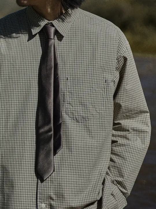 危機青年 ルーズフィットチェック柄長袖シャツ【ユニセックス・秋用】