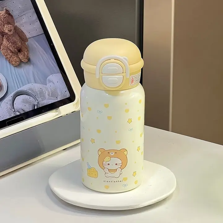 真空断熱カップ ストロー付きカップ 女性 学生 持ち運び 小型 大容量