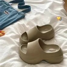 粒状マッサージソールの厚底サンダル【夏用・防滑・ビーチ向け】