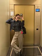 春季用のショートデニムジャケット【レトロスタイル・ルーズフィット・ショルダー付き】