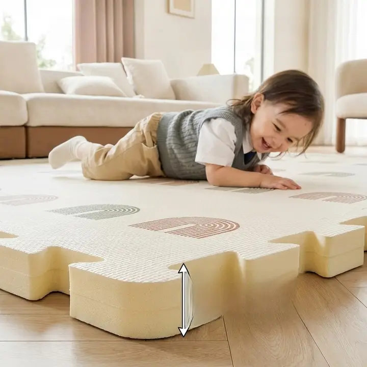 お子様用の厚手クッションプレイマット【防音・無ホルムアルデヒド・赤ちゃん用・接続可能】
