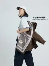 レトロデザインのフード付きウィンドブレーカー【女性用・アウトドア・防風・ルーズフィット】