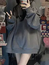 灰色ラウンドネックのオーバーサイズスウェットシャツ【春秋用・ルーズフィット・長袖】