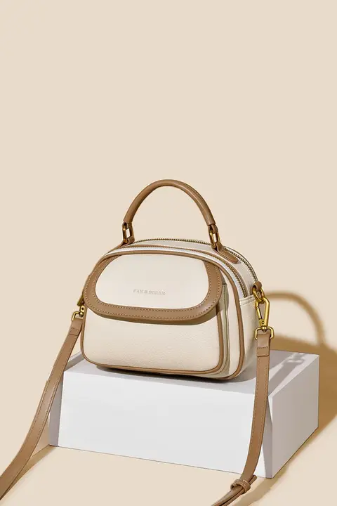 斜めがけバッグ 丸型ミニバッグ レディース 大人女性 大ぶりゴールド金具 多収納 上品 柔らかい素材 デイリー 通勤