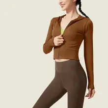 VfU 秋冬用 スリムフィット トレーニングジャケット レディース【ロングスリーブ・ヨガ・ランニング・サイクリング対応】