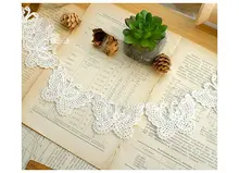 黒白色の蝶の水溶刺繍レース花びら【DIY用・手作り装飾用】