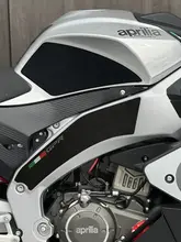防水防傷！バイク用滑り止めタンクパッド【適合アプリリアGPR250R】