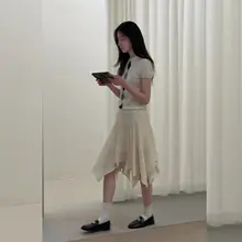 学院風ダイヤモンドチェック柄の短袖ニットトップスと不規則なメッシュスカート【小柄向け・スタイルアップ・セットアップ対応】