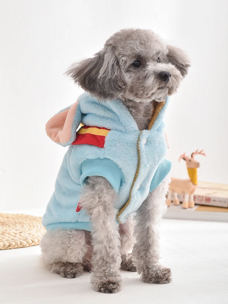 犬服秋冬子象変身服：ハロウィンや秋の散歩に最適な機能性とデザインのバランス