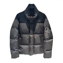 メンズ ダウンジャケット【短丈・ブラック・立ち襟・カジュアルデザイン・極上の柔らかさ】