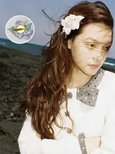 ヘアクリップ ハンドメイド ユリ モチーフ クリスタル ナチュラルデザイン 合わせやすい デイリー 「NOTJUSTHIM」