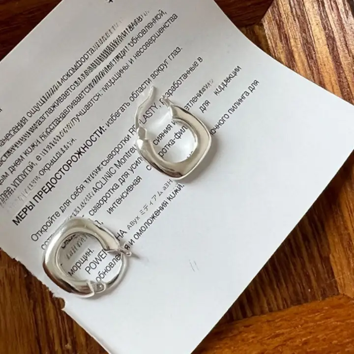 925純銀製 幾何学模様のフレンチスタイルピアス【ラグジュアリー・シンプルデザイン】