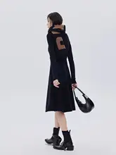 フリル付きブラック長袖ニットワンピース【ハイネック・ミディ丈・春秋用・レディース】