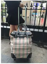 大容量旅行用防水キャリーバッグ【プリント・持ち手付き・多方向ホイール】