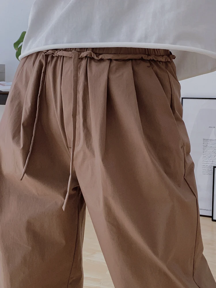 カーゴパンツ コーデ レディース 振り返りガイド｜通勤に合う選び方とトップスのバランス