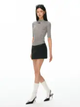 レトロドット柄の透け感のある女性用中袖Tシャツ【夏用・スリムフィット】