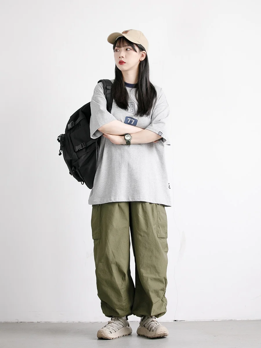 ポケットがたくさんあるカーゴパンツは、本当に必要なのか？
