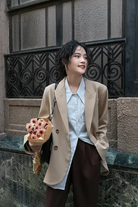 洗練されたデザイン！秋春用カジュアルジャケット【小柄対応・トレンドスタイル】