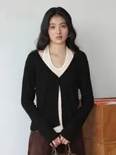 大きいサイズのバイカラー風ニットトップス【ノースリーブ・ハイネック・秋用】（セットアップ対応）
