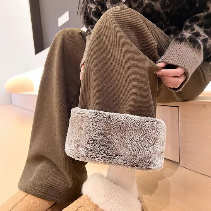 ブラウンコーデュロイワイドパンツ【冬用・フリース裏地・保温タイプ】（セットアップ対応）