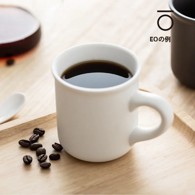 CAFEDE KONA 陶器製マグカップ【シンプルデザイン・コーヒー＆ティー用】ミニマリスト部屋づくりに最適な日常アイテム