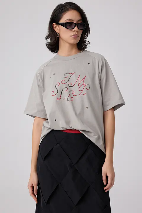 ヴィンテージロゴデザインのダイアモンドTシャツ【銅製スタッズ付き・印刷デザイン】