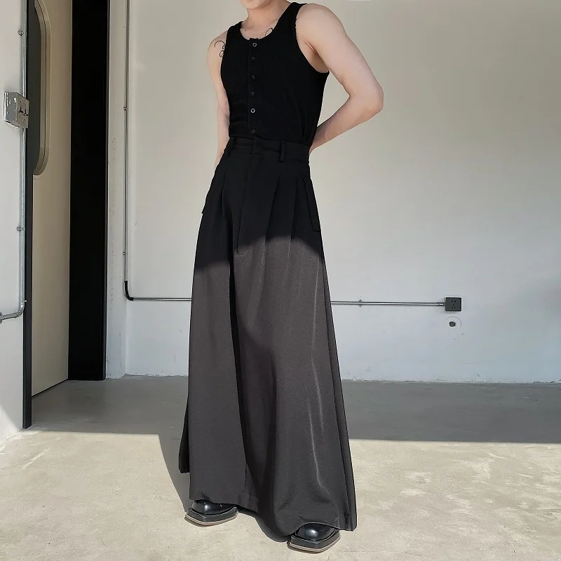 低身長の女性が着ていても「身長が足りない」と感じないロングスカートは？
