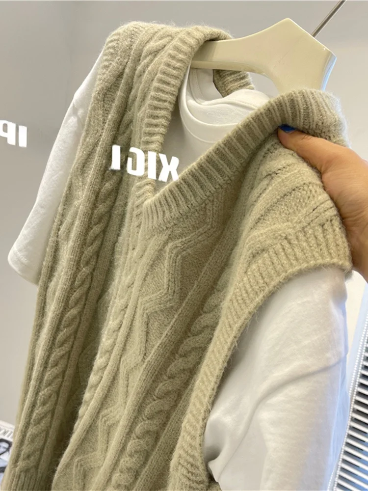 ニットカーディガン コーデの完全ガイド｜着こなし方・丈選び・ブランド比較