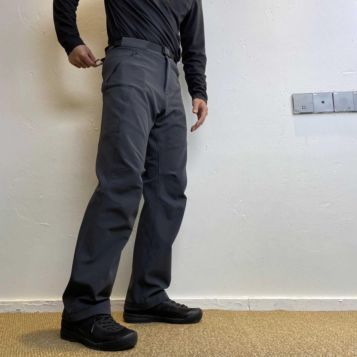 冬用厚手ソフトシェルパンツ【保温・ストレート】 フル活用した節約生活でおすすめ