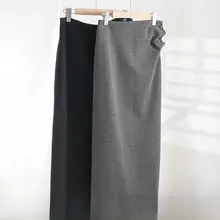 ファッションデザインのサイドボタンロングスカート【秋用・黒・スリット入り】（セットアップ対応）