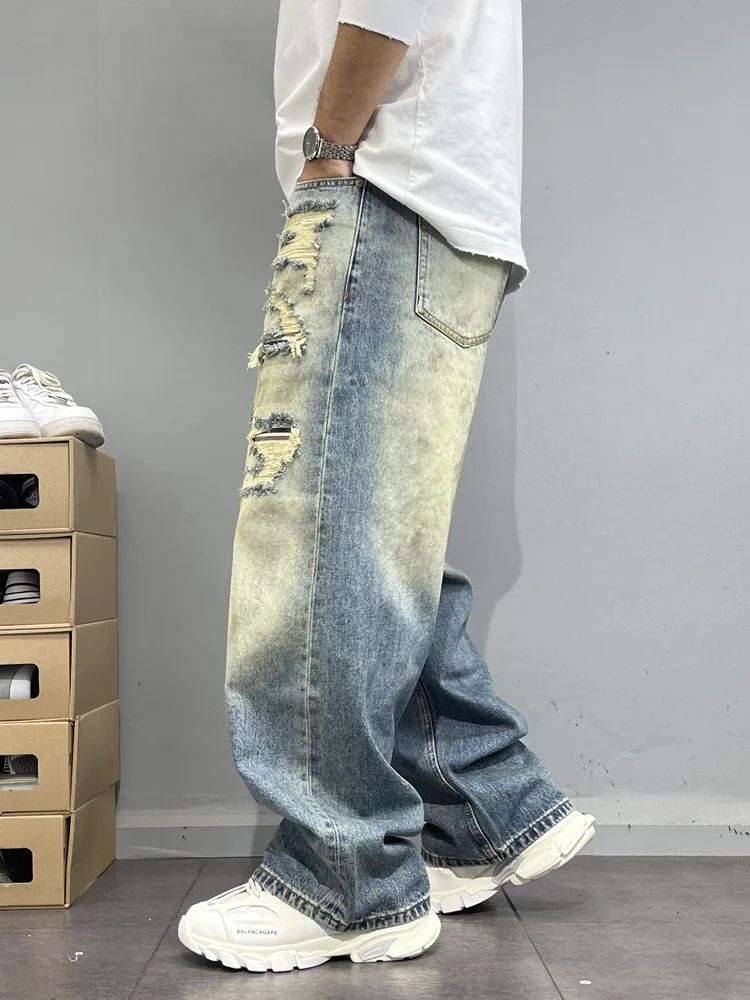 ダメージジーンズに色落ちが気になるなら、このウォッシュ加工のレトロデニムが救う！