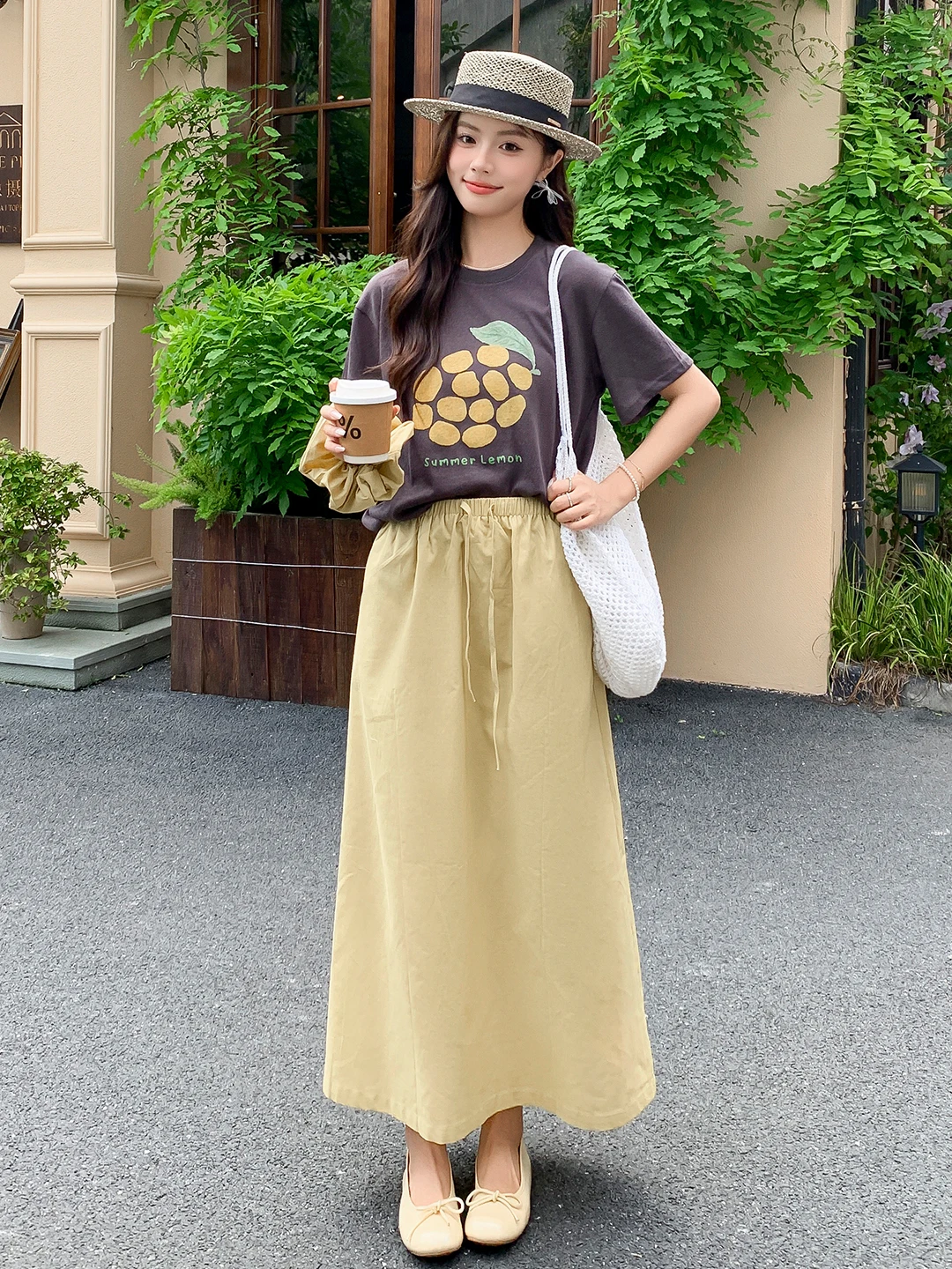 40代女性に 合うマキシスカートのコーデは？厳選3選でライフスタイルに合わせた着こなしを実現