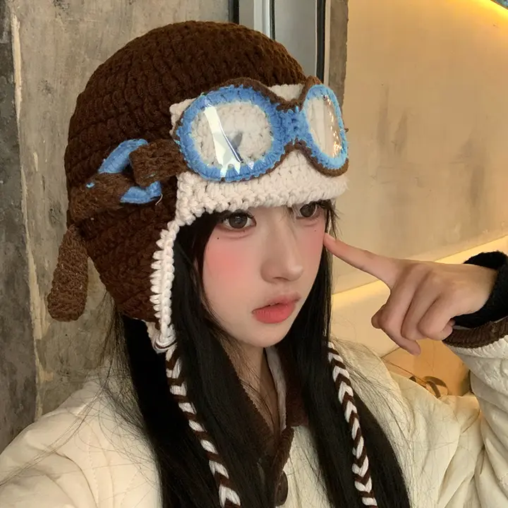 秋冬用ニット帽【暖かくて可愛い・耳を覆うデザイン】（セットアップ対応）