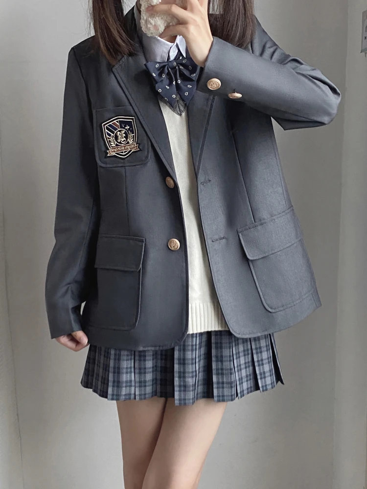 デニムジャケット コーデ vs 学院風ジャケット 完全ガイド