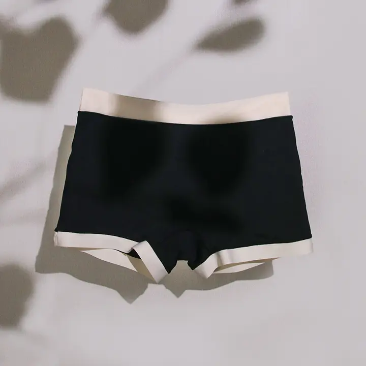 極上の柔らかさ モダールシルク使用 レディース平角パンツ【抗菌・薄型・無痕】