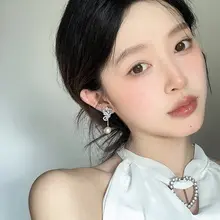 高級感あるジルコニア蝶のパールピアス【エレガントデザイン・ロングスタイル】