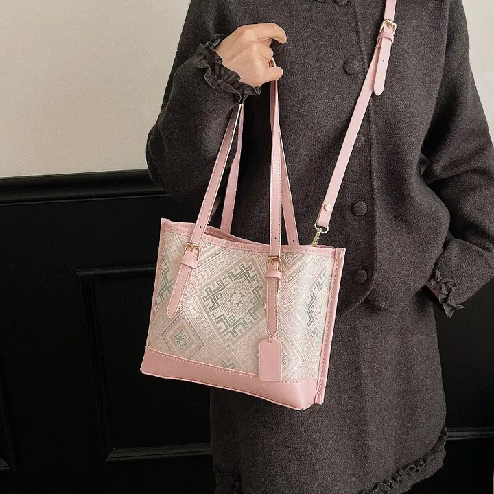 新中式刺繍トートバッグ【DIY手作り・通勤用・大容量】