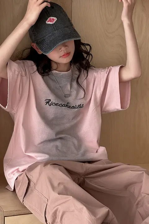 刺繍グラデーションデザインの子供用夏用半袖Tシャツ【トレンドアイテム・大人っぽいスタイル】