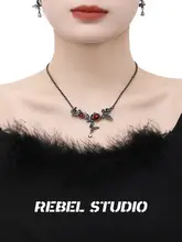 rebel studio 蝶々モチーフネックレス【ダークスタイル・ユニークデザイン・ロックテイスト】